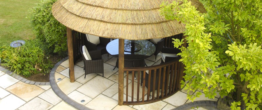 thatched roof garden buildings